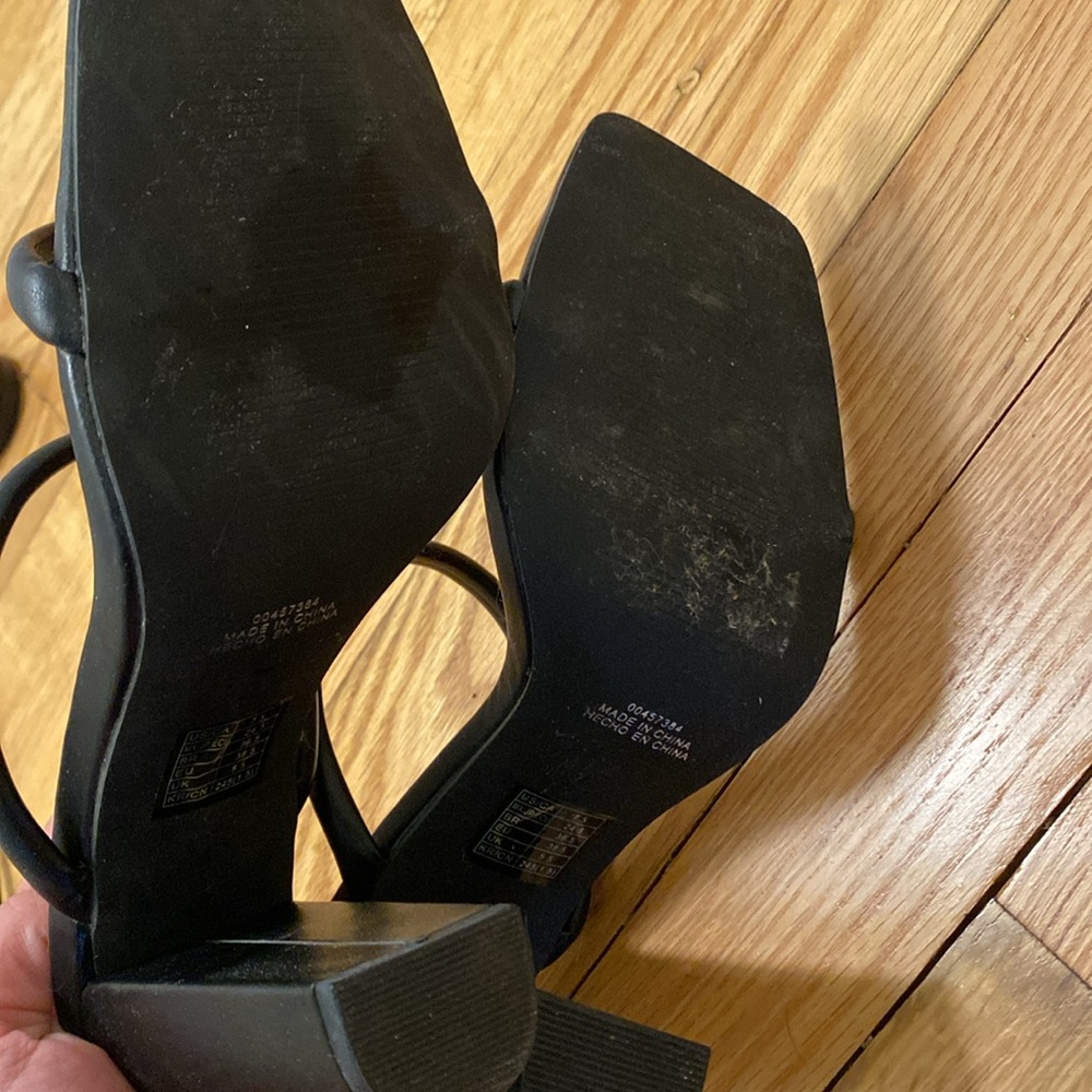 Forever 21 strappy heeled sandals - Picture 7 of 8